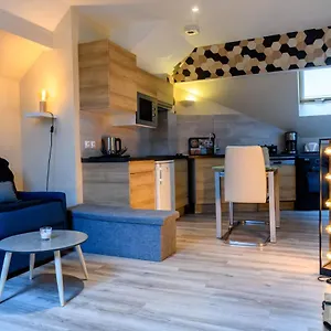 https://au-bord-du-lac-dannecy-logement-type-loft-dans-rsidence.hotels-rhonealpes.com